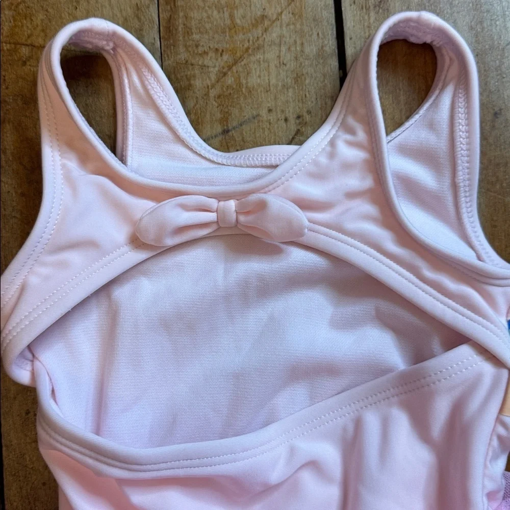 Cat & Jack Pink Swimsuit Tutu 3T rainbow one piece suit summer vacation